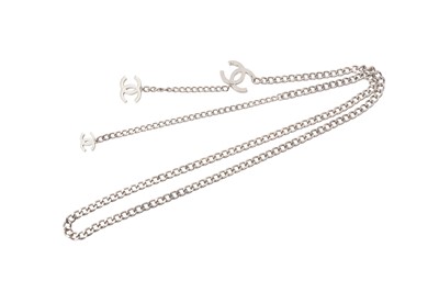 Lot 807 - Chanel White CC Logo Chain Belt