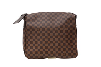 Lot 454 - Louis Vuitton Damier Ebene Bastille Messenger