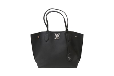 Lot 861 - Louis Vuitton Black Lockme Go Tote