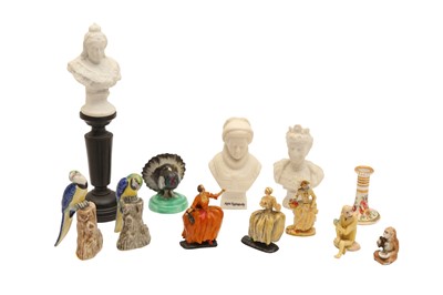 Lot 870 - A COLLECTION OF DOLLS HOUSE DECORATIVE PIECES