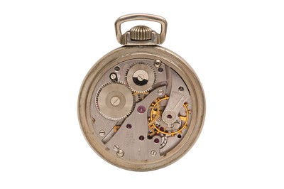 Lot 356 - MILITARY ISSUED WW2 ERA WALTHAM OPEN FACED POCKET WATCH