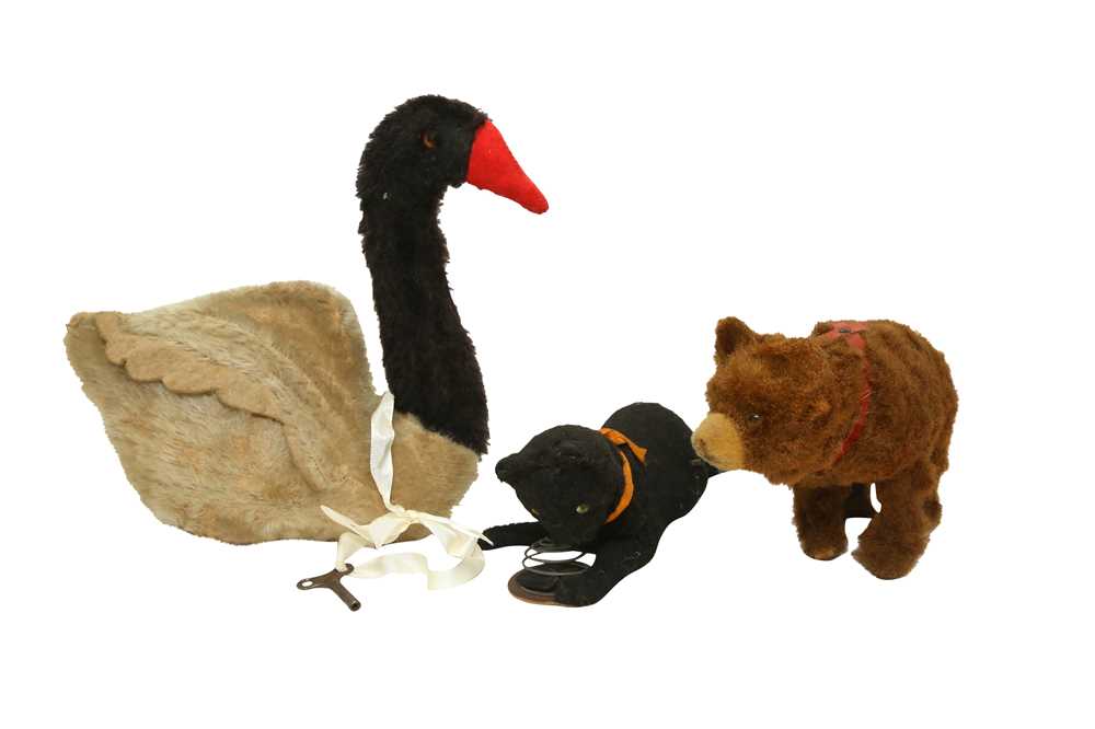 Lot 910 - AUTOMATA: THREE EARLY 20TH CENTURY MECHANICAL ANIMALS