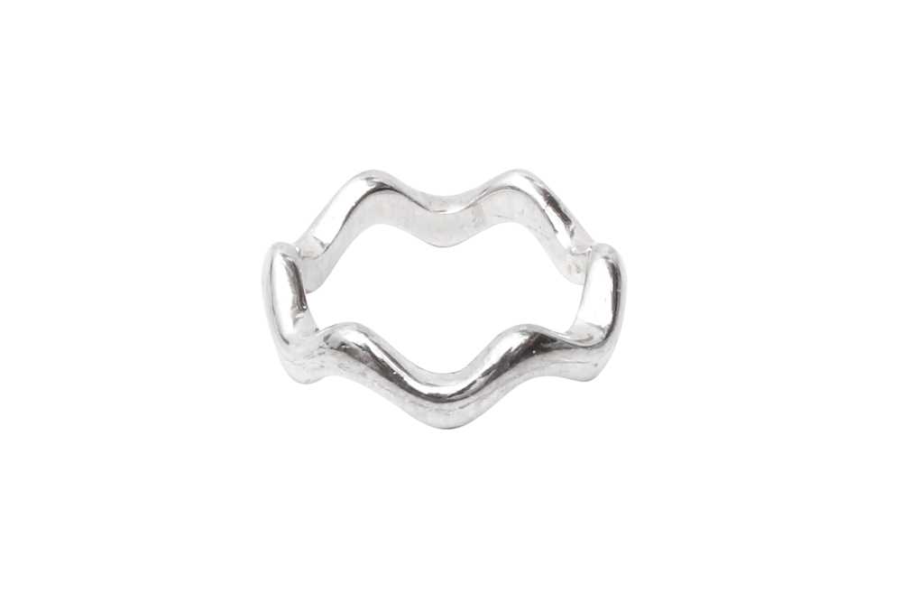 Lot 780 - Tiffany & Co Silver Wave Ring
