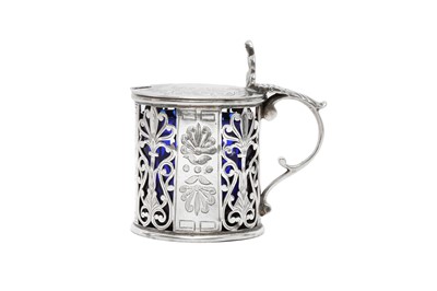 Lot 187 - A VICTORIAN STERLING SILVER MUSTARD POT, LONDON 1868 BY MESSRS LIAS