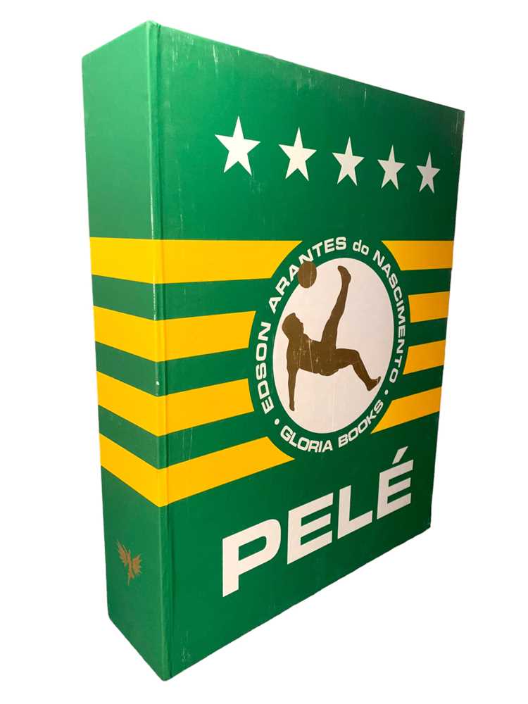 Lot 235 - Gloria Books.- Pelé. Edson Arantes do Nascimento