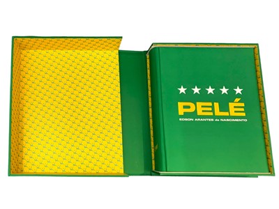 Lot 235 - Gloria Books.- Pelé. Edson Arantes do Nascimento