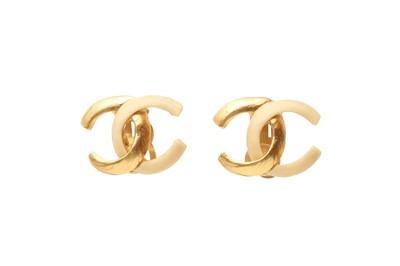 Lot 574 - Chanel Cream CC Clip On Earrings