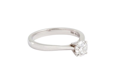 Lot 89 - A DIAMOND SINGLE-STONE RING BY ROX