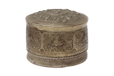 Lot 373 - A BURMESE WHITE-METAL BETEL-BOX AND COVER