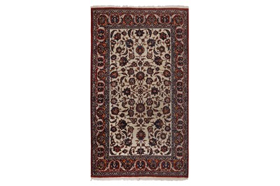 Lot 82 - A FINE ISFAHAN RUG, CENTRAL PERSIA