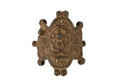 Lot 278 - A DEVOTIONAL SOUTH INDIAN BRONZE ARMBAND