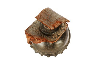 Lot 283 - AN INDIAN BRONZE ELEPHANT BELL