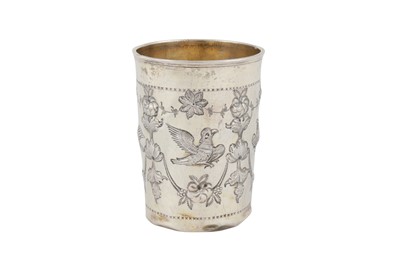 Lot 246 - An Alexander I early 19th century Russian 84 zolotnik silver beaker, Moscow 1807 by CH (unidentified)