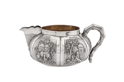 Lot 63 - A late 19th / early 20th century Anglo – Indian silver milk jug, Calcutta, Bhowanipur circa 1900 by K. K. Dutt