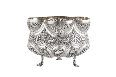 Lot 119 - A late 19th / early 20th century Anglo – Indian unmarked silver bowl, Lucknow circa 1900