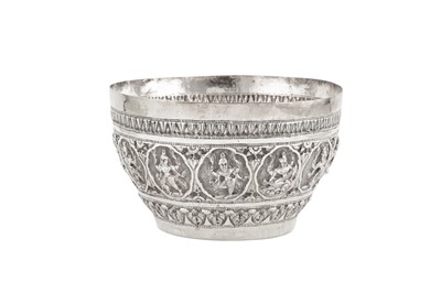 Lot 174 - An early 20th century Anglo – Indian unmarked silver bowl, Poona circa 1910