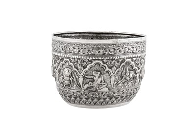 Lot 15 - An early 20th century Burmese unmarked silver bowl, Upper Burma (Rakine) circa 1910