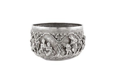 Lot 21 - An early 20th century Burmese unmarked silver small bowl, probably Rangoon circa 1910