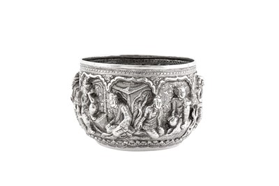 Lot 18 - An early 20th century Burmese unmarked silver small bowl, Mandalay circa 1910