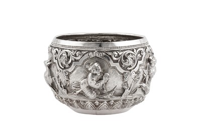 Lot 11 - An early 20th century Burmese unmarked silver small bowl, probably Rangoon circa 1920