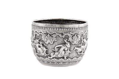 Lot 14 - An early 20th century Burmese unmarked silver small bowl, Upper Burma (Rakine) circa 1910