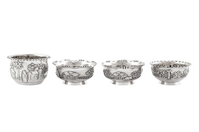 Lot 60 - A pair of early 20th century Anglo – Indian silver bowls, Calcutta, Bhowanipore circa 1900 by Monohur Dutt