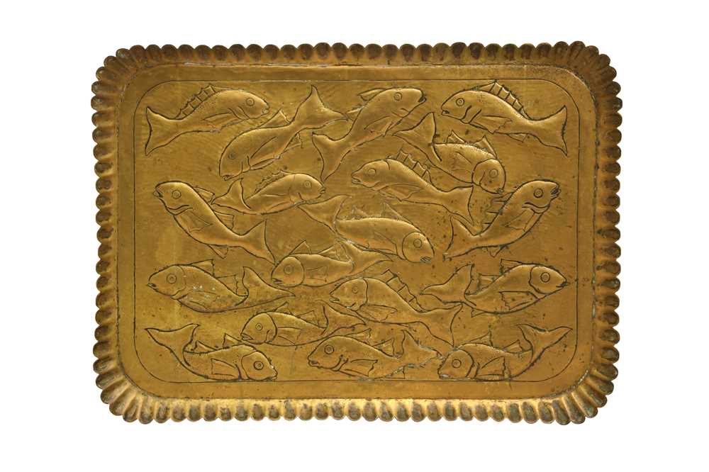 Lot 22 - A NEWLYN SCHOOL ARTS & CRAFTS BRASS TRAY