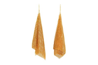 Lot 216 - Elsa Peretti for Tiffany & Co. | A pair of gold Mesh earrings