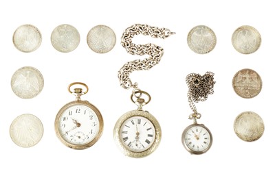 Lot 79 - A GROUP OF POCKET WATCHES AND COINS