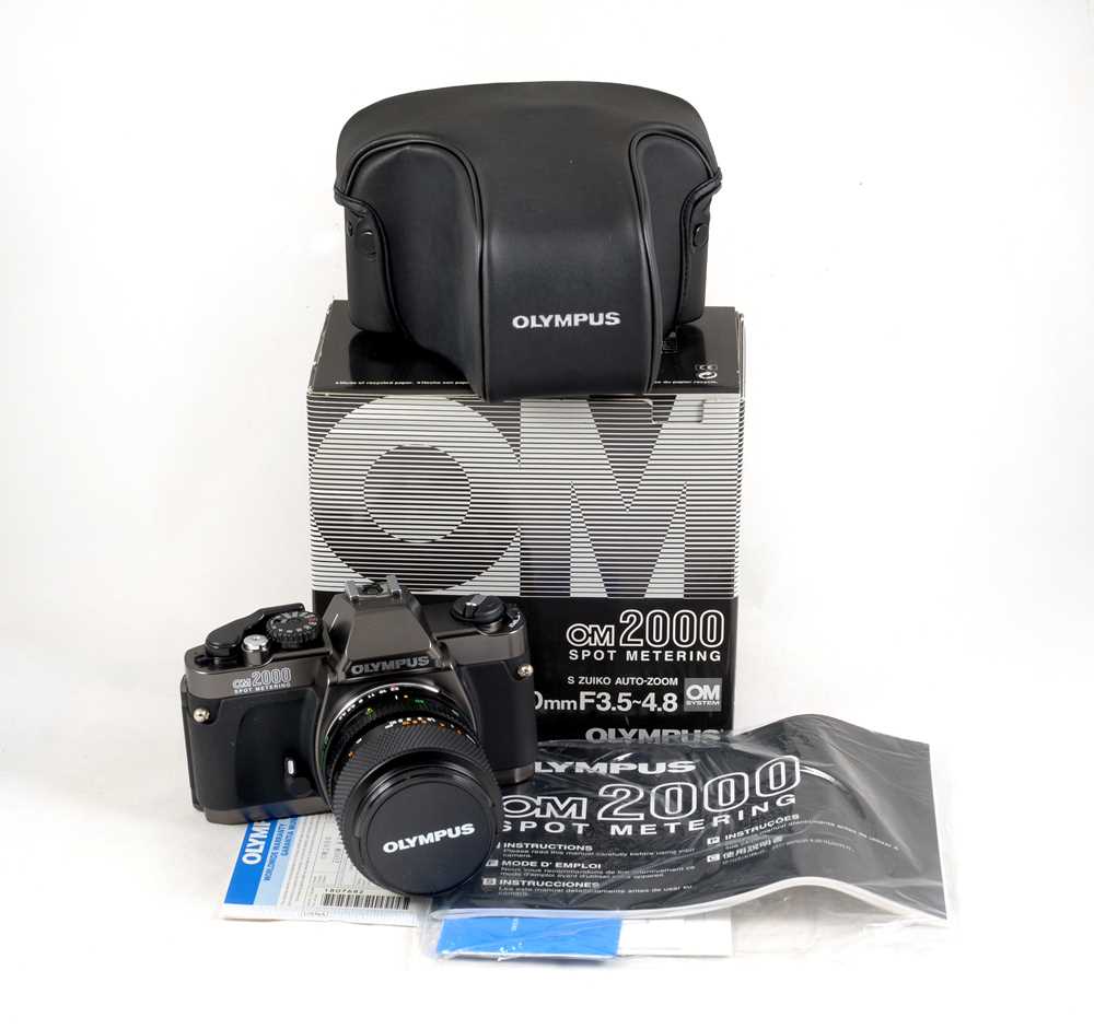 Lot 87 - An Uncommon Olympus OM2000 Spot Metering Camera Set.