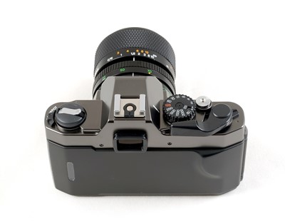 Lot 87 - An Uncommon Olympus OM2000 Spot Metering Camera Set.
