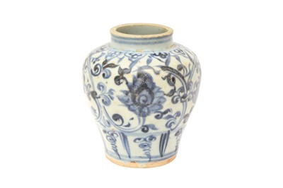 Lot 639 - A CHINESE BLUE AND WHITE 'LOTUS SCROLL' JAR