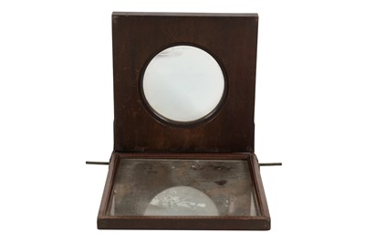 Lot 28 - An Early 19th Century Zograscope Viewer