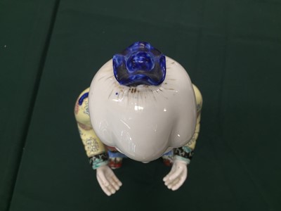 Lot 642 - A CHINESE FAMILLE-ROSE FIGURE OF SHOU LAO