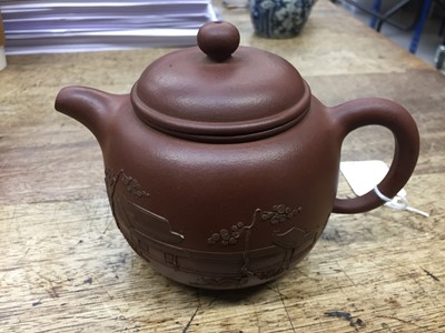 Lot 755 - A CHINESE YIXING ZISHA TEAPOT AND COVER