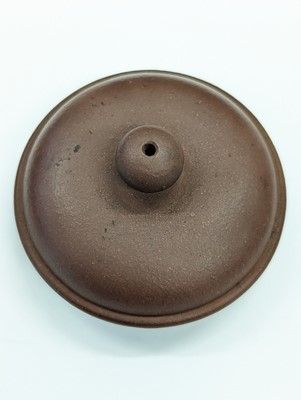 Lot 755 - A CHINESE YIXING ZISHA TEAPOT AND COVER