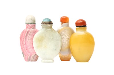 Lot 793 - FOUR CHINESE SNUFF BOTTLES