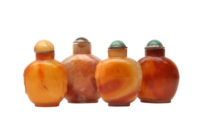 Lot 808 - FOUR CHINESE AGATE SNUFF BOTTLES
