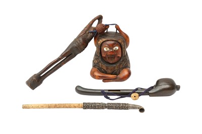 Lot 1041 - λ A COLLECTION OF JAPANESE SMOKING PARAPHERNALIA AND A YATATE