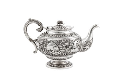 Lot 162 - A rare early 20th century Anglo – Indian silver teapot, Karachi circa 1920, marked LM (untraced)