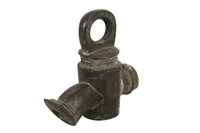 Lot 103 - A Roman Style Valve Tap