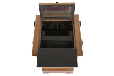 Lot 82 - An Unnamed Focusing Table Top Stereo Viewer for 50 Stereo Positives or Cards.