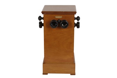 Lot 88 - Richard Table Top Stereo Viewer for Glass Positives.