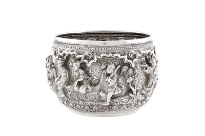 Lot 19 - An early 20th century Burmese unmarked silver small bowl, Mandalay circa 1910