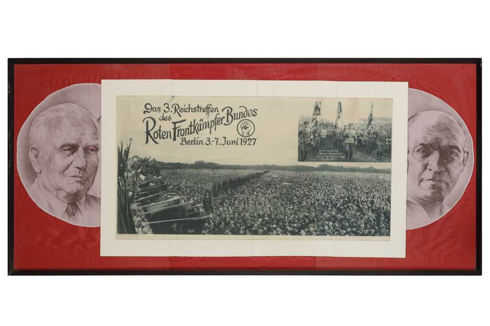 Lot 337 - GERMAN COMMUNIST FLAG DISPLAY