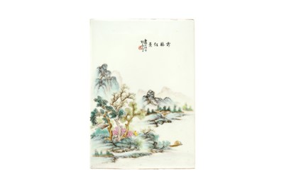 Lot 725 - A CHINESE FAMILLE-ROSE PLAQUE, PAINTED BY WANG YETING (1884-1942)