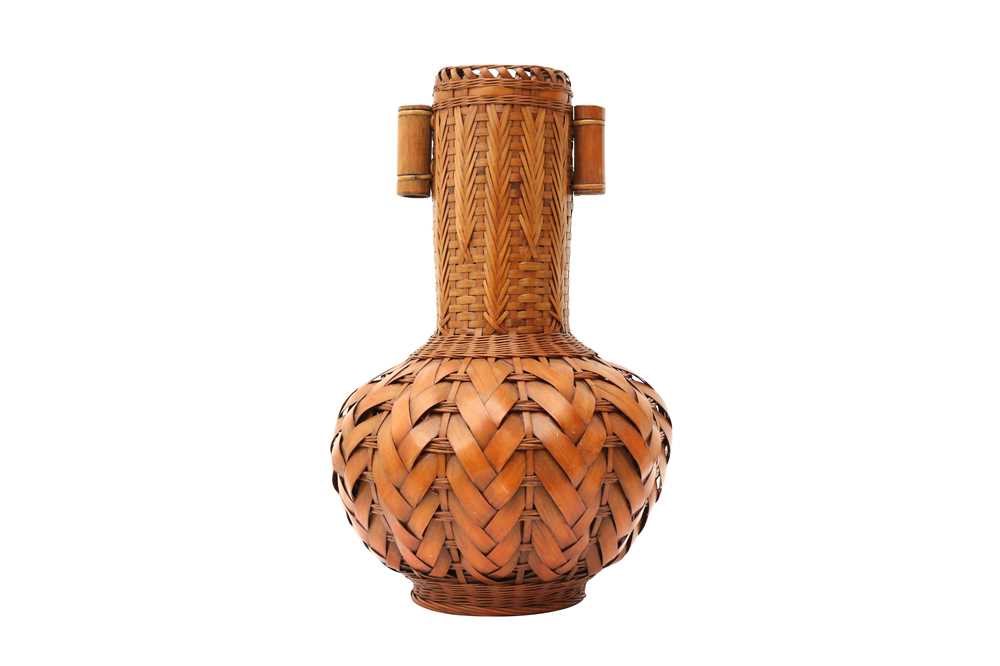 Lot 1023 - A JAPANESE WOVEN BAMBOO IKEBANA VASE