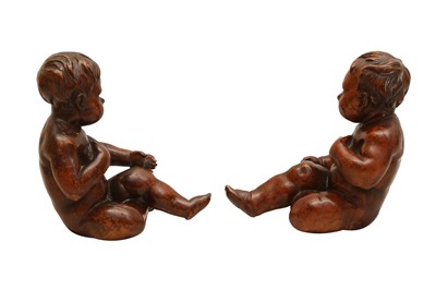 Lot 196 - PAIR OF CARVED WOOD ITALIAN BAROQUE PUTTI