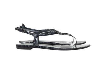 Lot 598 - Chanel Black CC Logo Thong Flat Sandal - Size 41