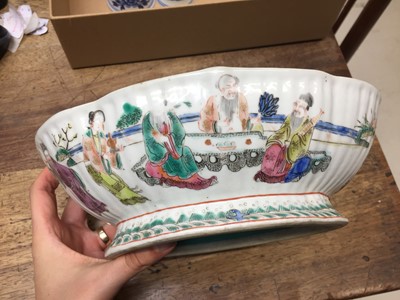 Lot 615 - A CHINESE FAMILLE-ROSE 'IMMORTALS' FOOTED DISH